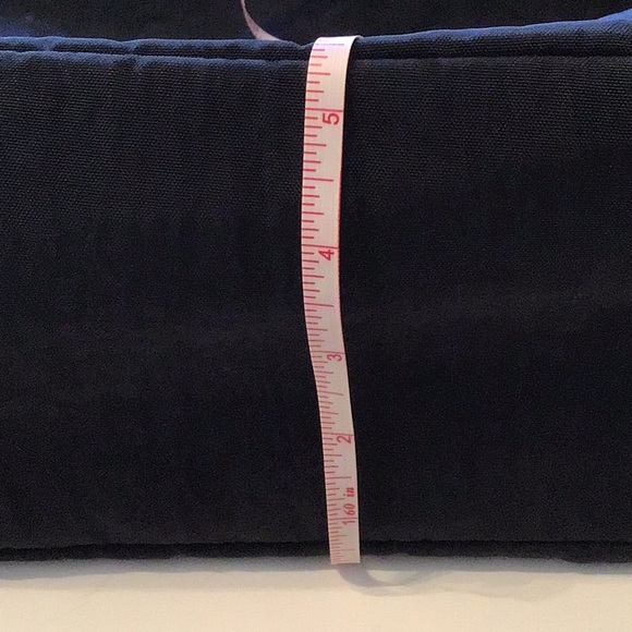 WEEKEND SALE! Kipling Cross Body Bag - Picture 5 of 9